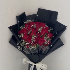 Premium Black & White Rose Bouquet – Fresh Red Roses